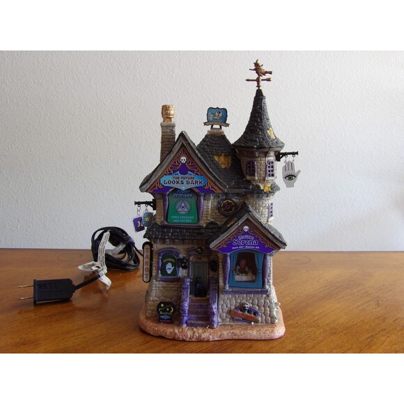 Lemax Spooky Town Halloween Village The Future Looks Dark 25857 Serena Tested - Picture 4 of 16